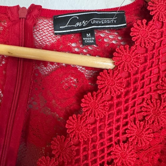 Elegant Red Lace Women's Romper - Picture 4 of 7